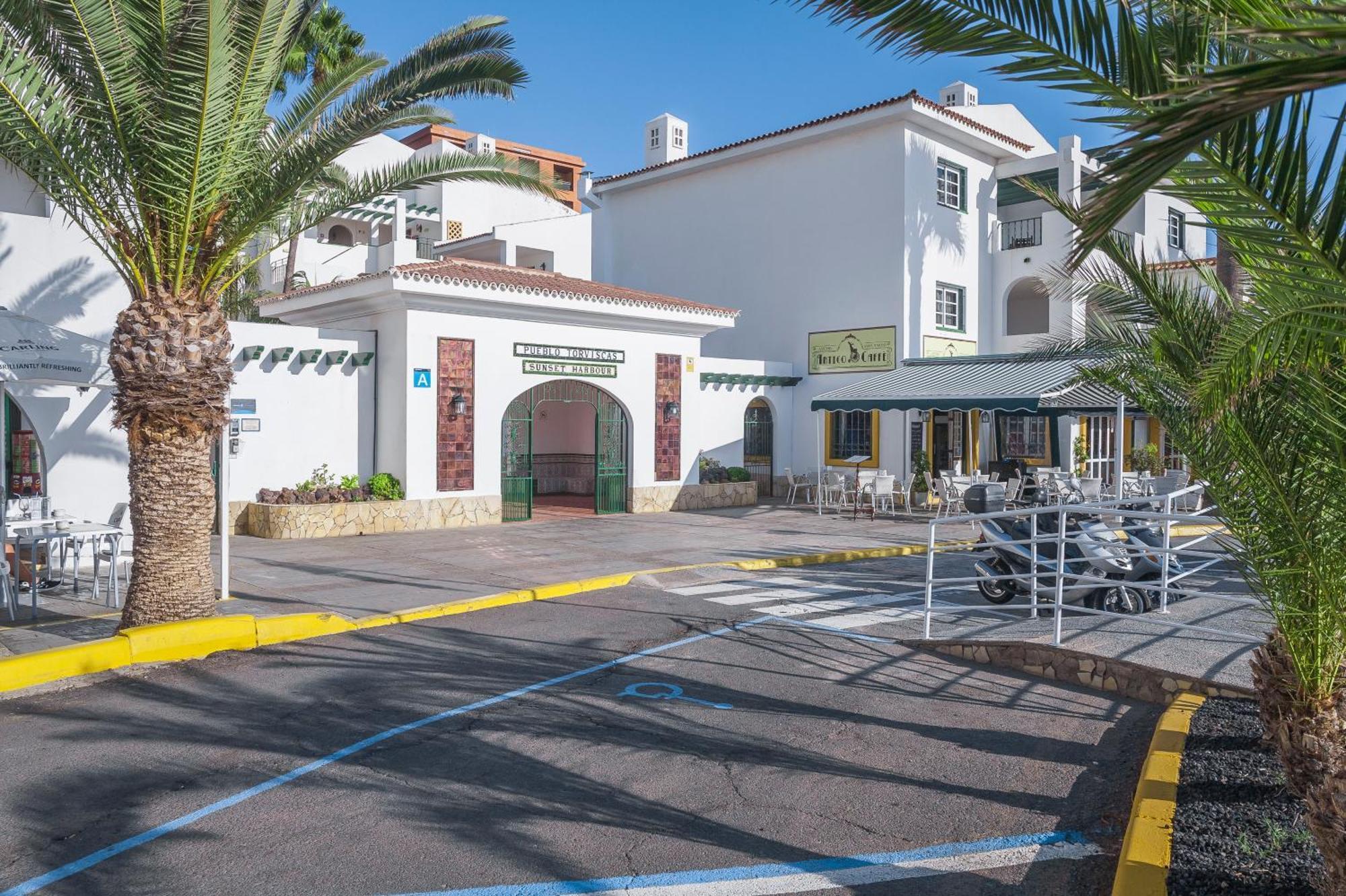 Appart hôtel Sunset Harbour Club