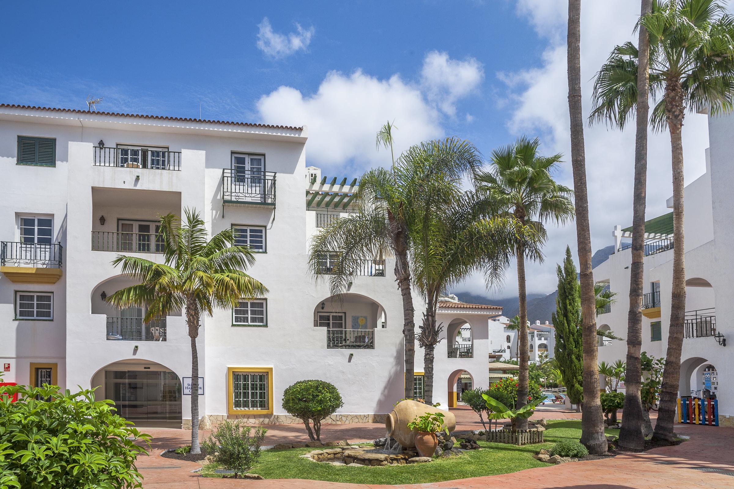 Sunset Harbour Club Apart-hotel 3*