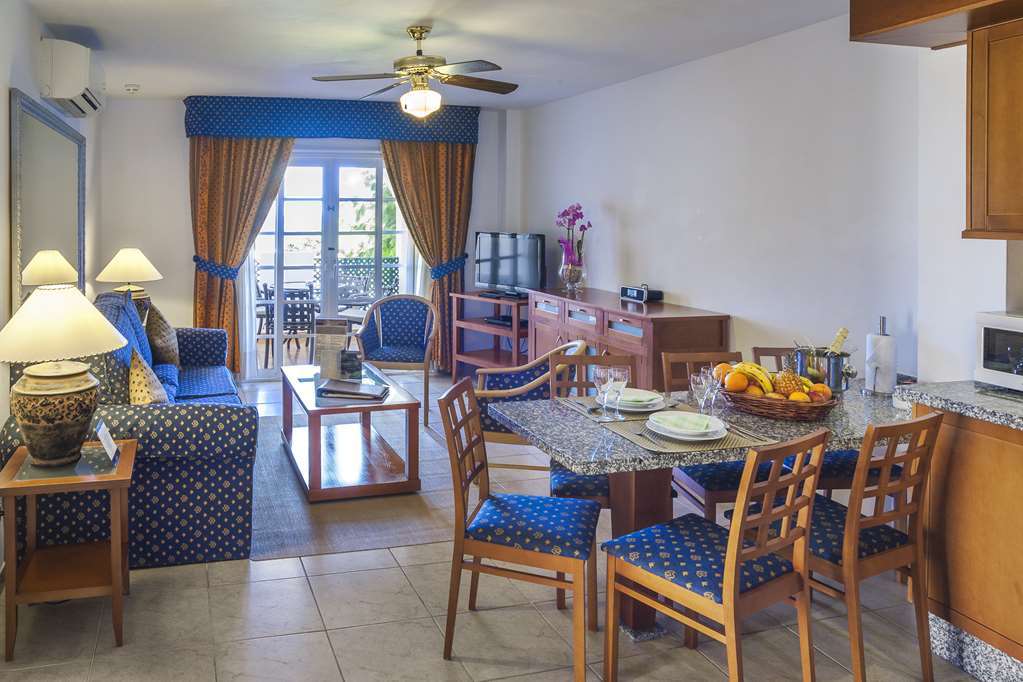 Apart-hotel Sunset Harbour Club 3*