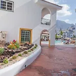 Sunset Harbour Club 